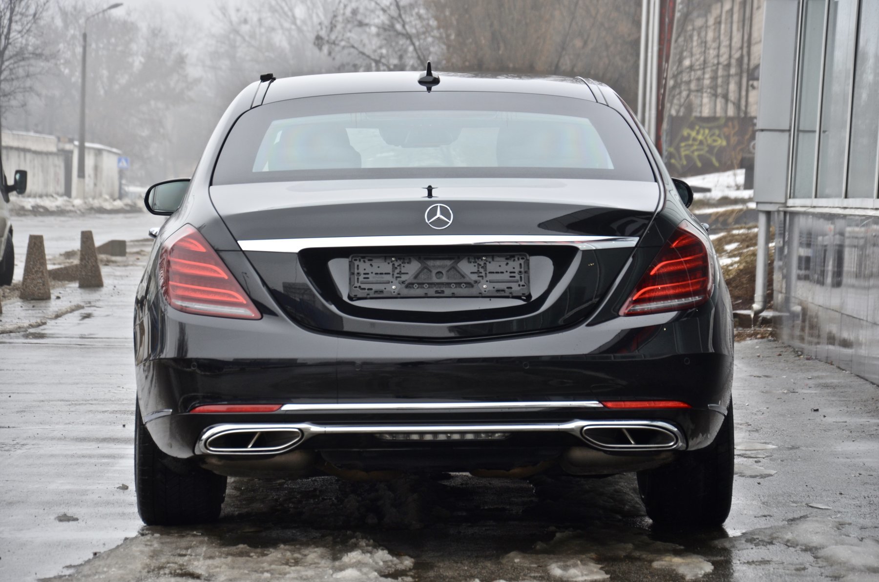 Mercedes Benz s600 Guard