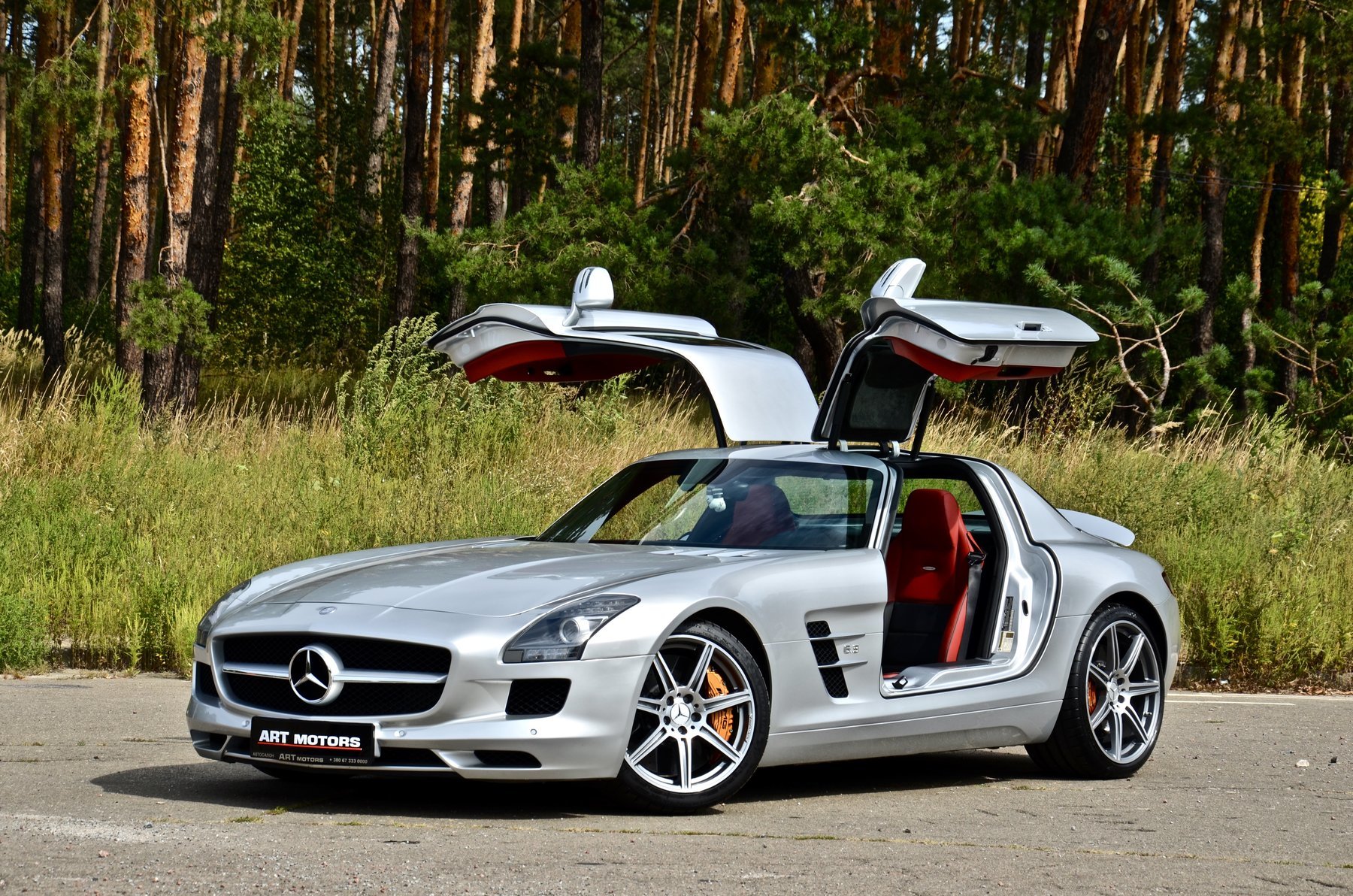 Мерседес SLS AMG белый 2015